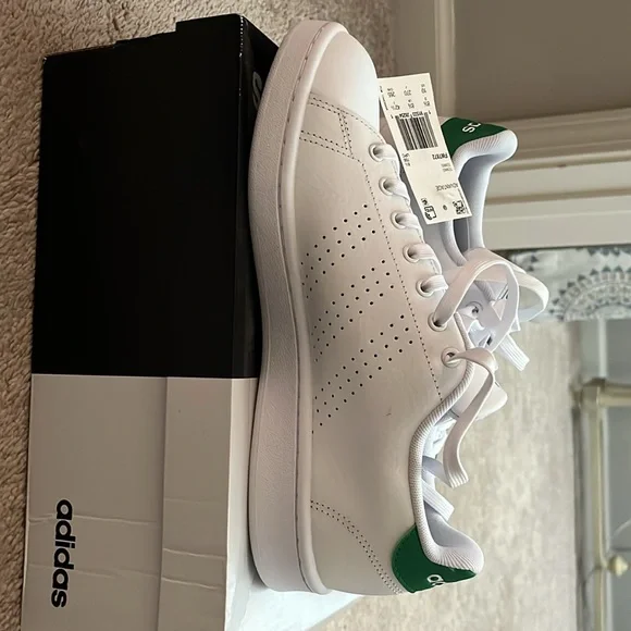 adidas Advantage White and Green Women's Sneakers - Picture 5 of 5